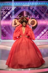 FaceApp_1644070048088